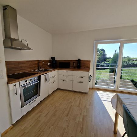 Ferienwohnung Rosenbluete นอยชตัดท์ อัน แดร์ ไวน์ชตราเซอ ภายนอก รูปภาพ